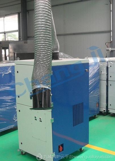 移動式焊煙凈化器價格，工業濾筒式除塵器